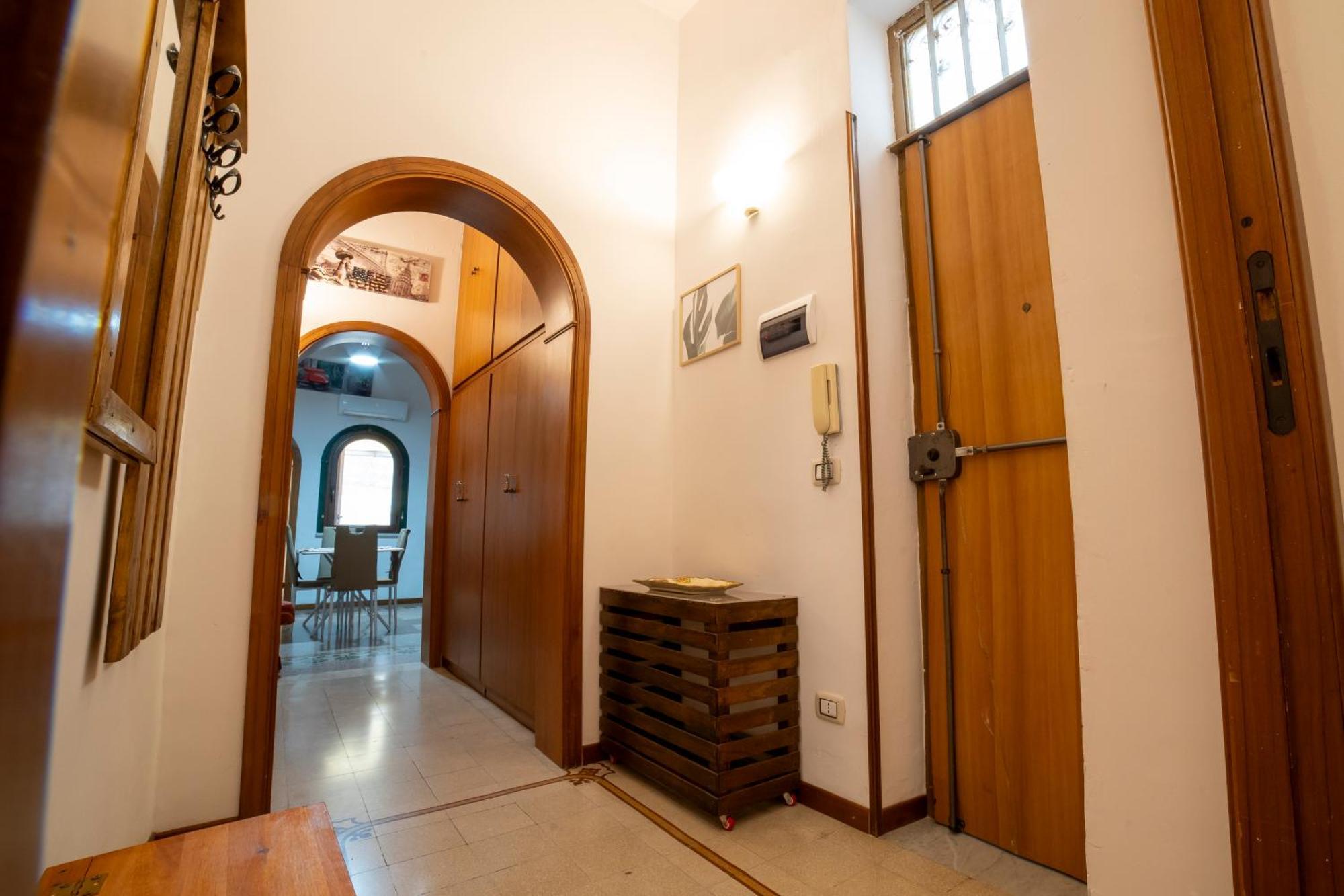 Apartamento Centro Stazione Aeroporto Wi-Fi&Self Check-In Palermo Exterior foto