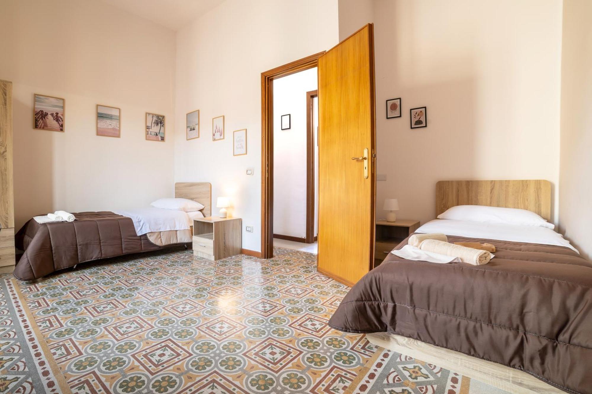 Apartamento Centro Stazione Aeroporto Wi-Fi&Self Check-In Palermo Exterior foto